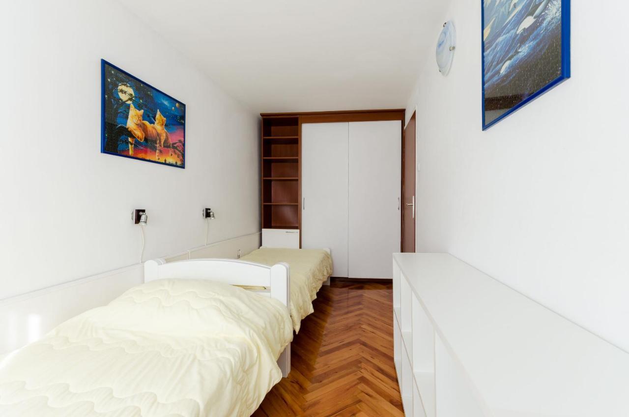Apartment Josip Plomin Esterno foto