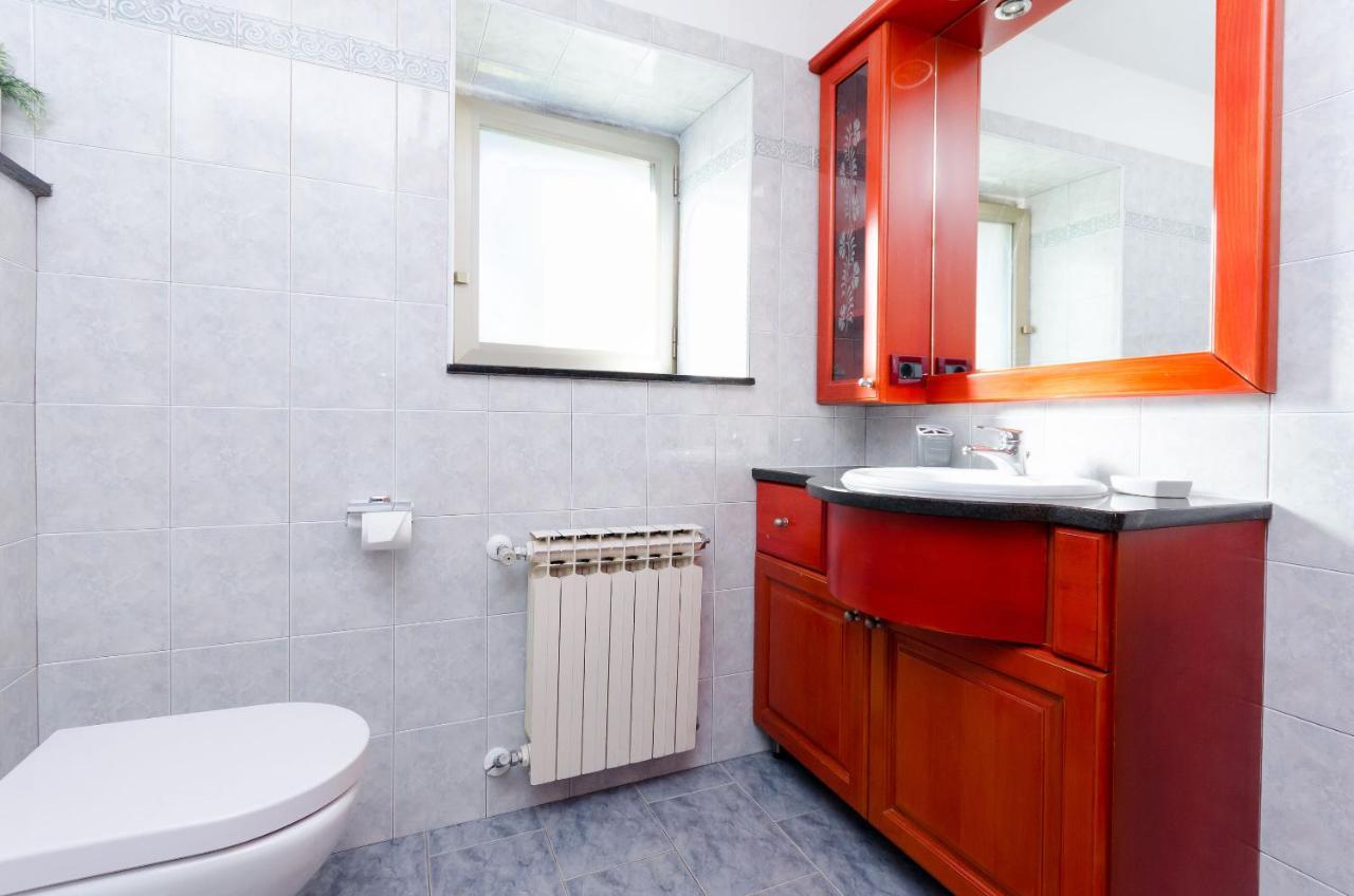 Apartment Josip Plomin Esterno foto