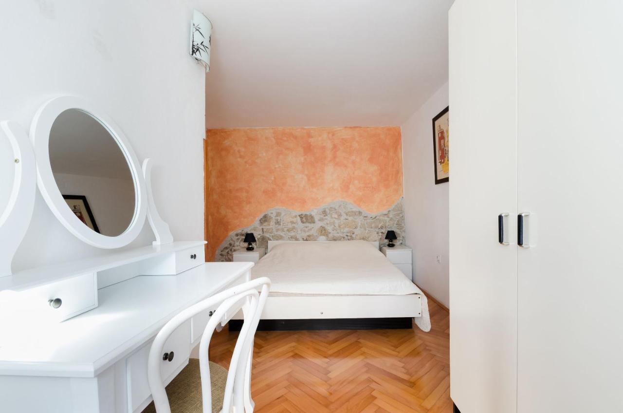 Apartment Josip Plomin Esterno foto